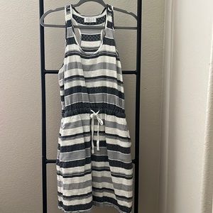 Summer dress with pockets